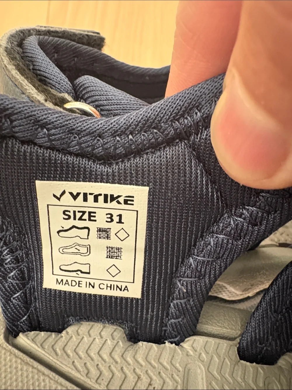 VITYKE navy blue
